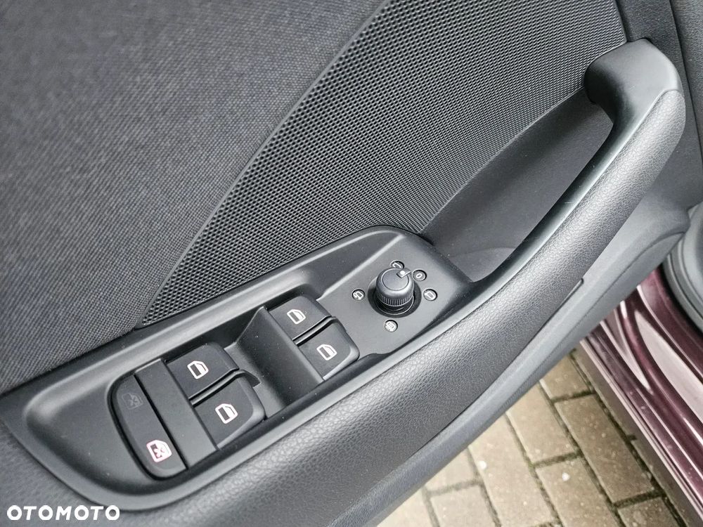 Audi A3 Sportback 2.0 TDI (clean diesel) Attraction - 34