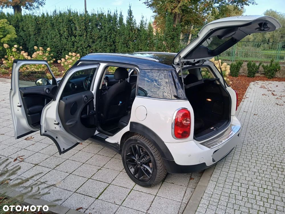 MINI Countryman One D - 11