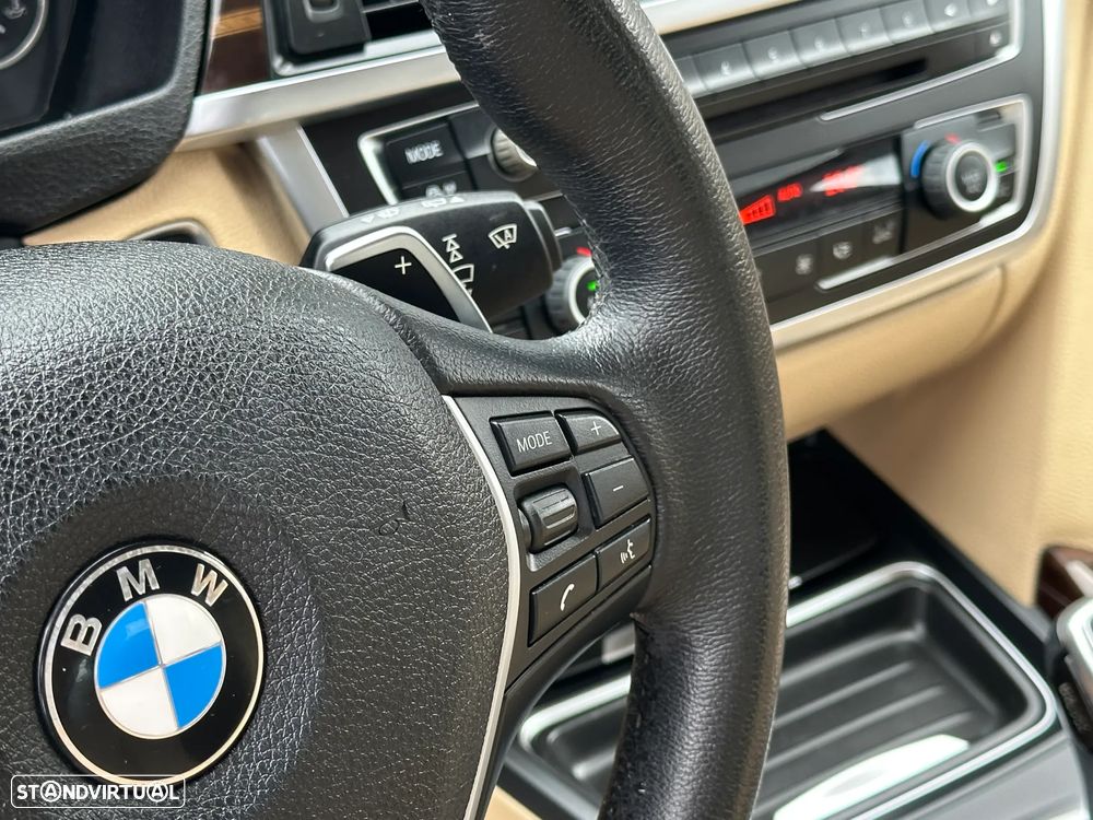 BMW 320 d Touring Auto Line Luxury - 19