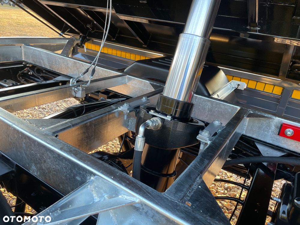 Nissan Cabstar NT400 - 20