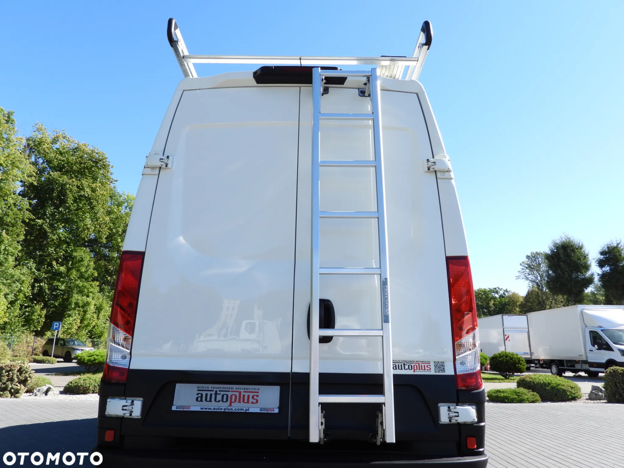 Iveco DAILY 35C17 FURGON BRYGADÓWKA 6 MIEJSC TEMPOMAT BLIŹNIACZE KOŁA KLIMATYZACJA 170KM [ 009678 ] - 23