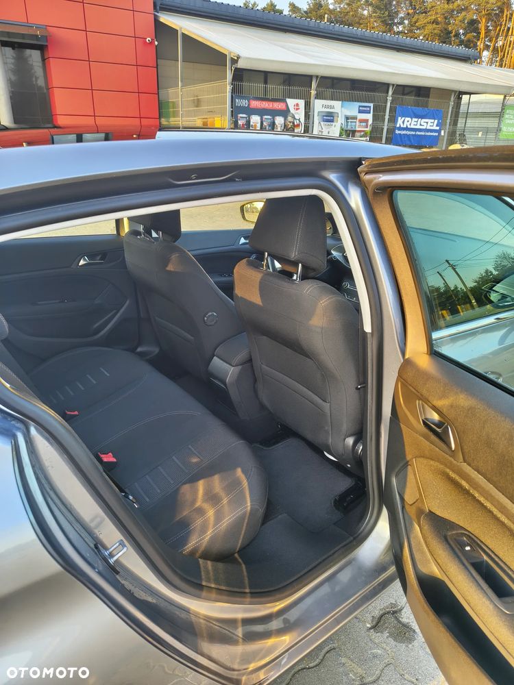 Peugeot 308 125 THP Allure - 7