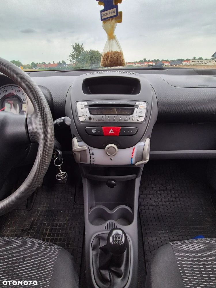 Toyota Aygo 1.4 d Luna - 9