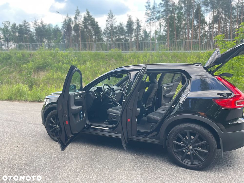 Volvo XC 40 B5 AWD Ultimate Dark - 7