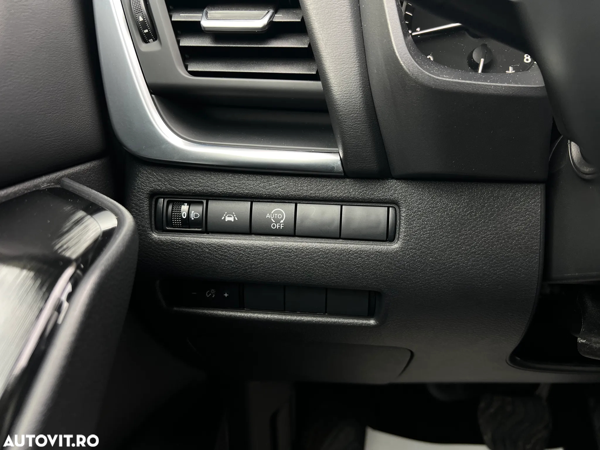 Nissan Qashqai 1.3 l Mild-Hybrid X-Tronic Tekna - 19