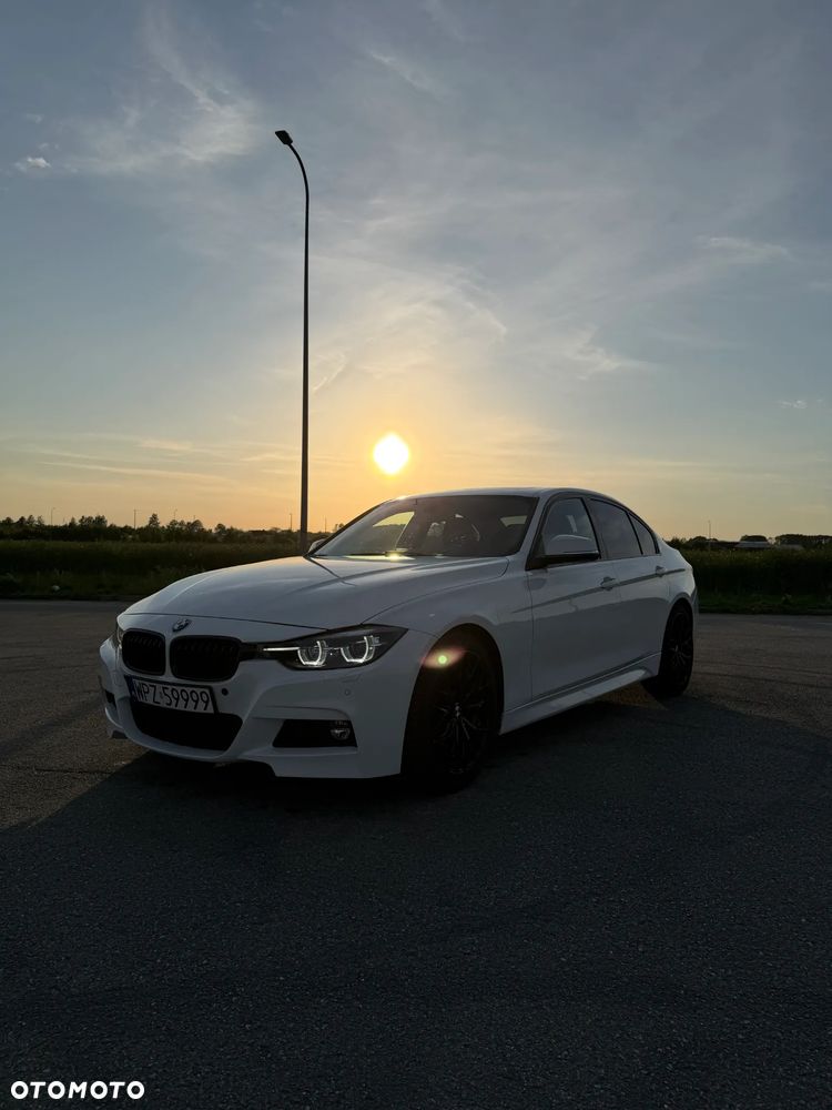 BMW Seria 3 330i xDrive Edition M Sport Shadow - 2