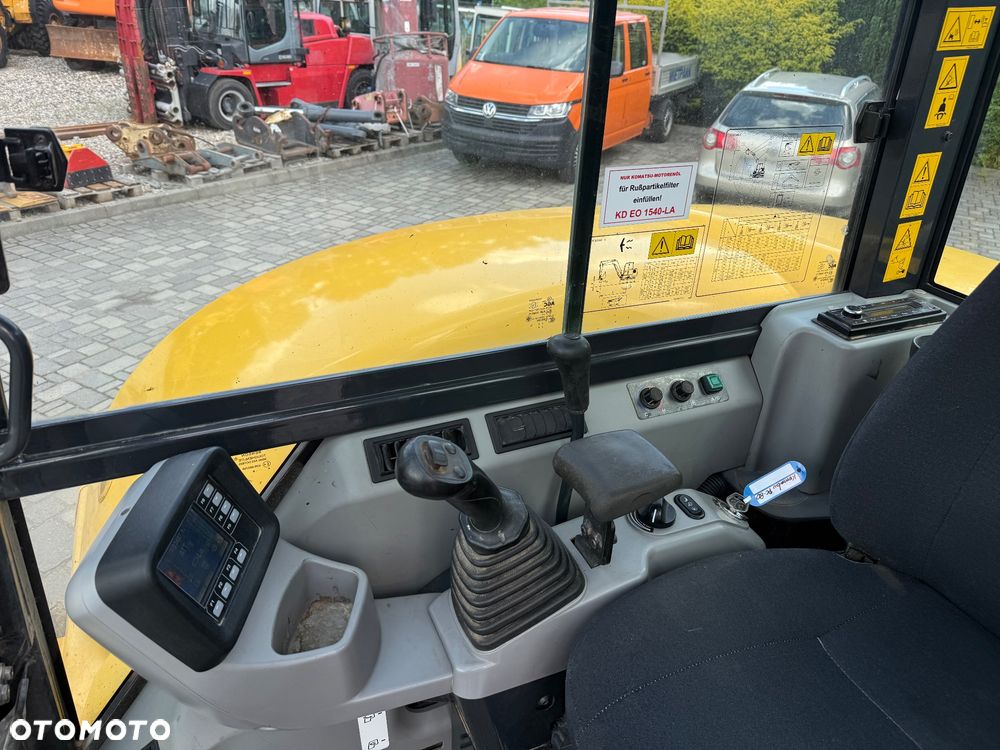 Komatsu PC80MR-5EO - 22