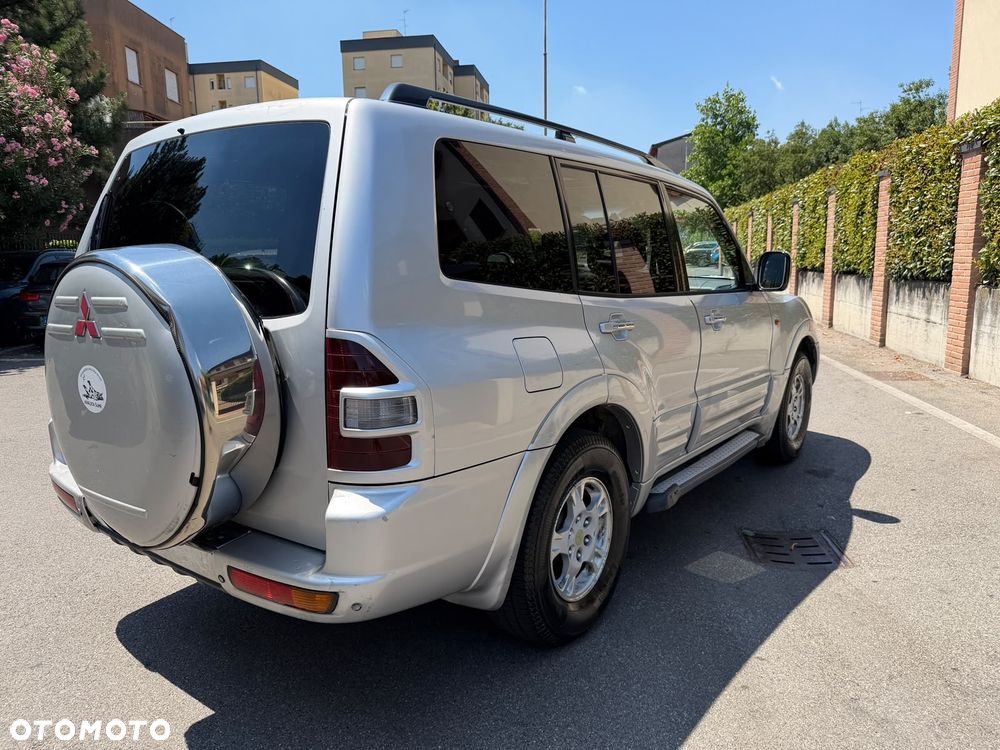 Mitsubishi Pajero 3.2 DI-D Edition 20 - 2