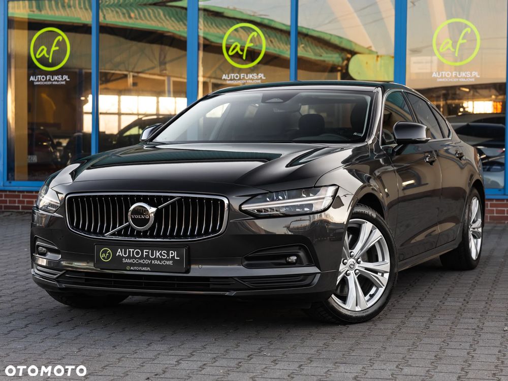 Volvo S90 - 1