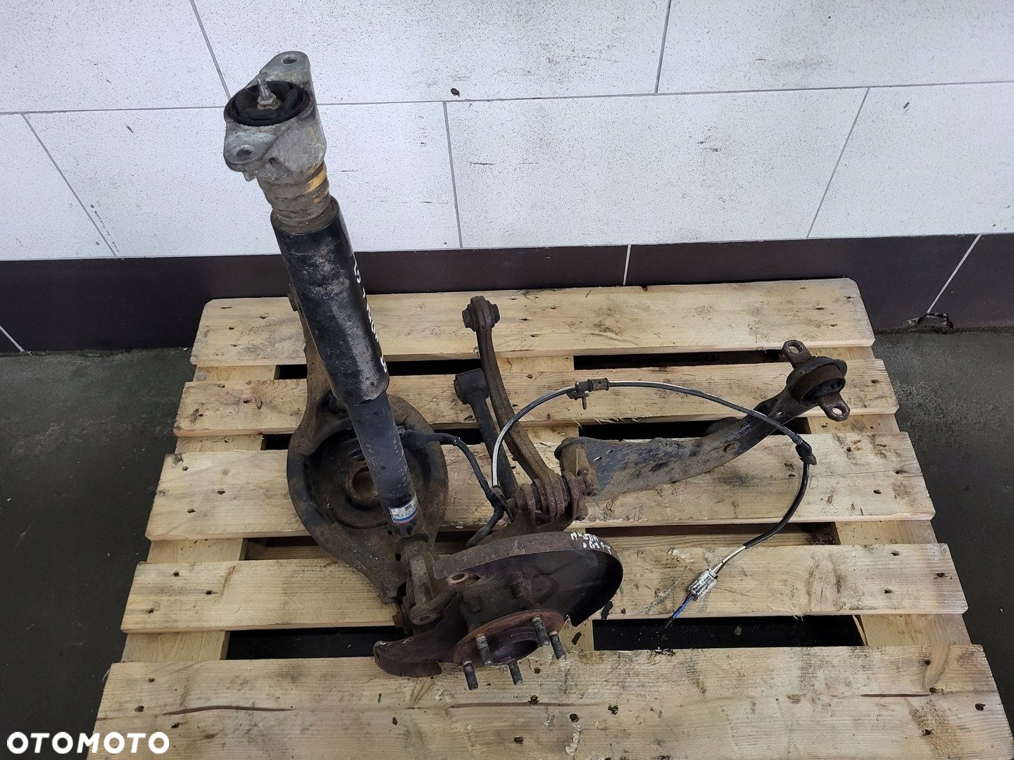 piasta wahacz amortyzator czujnik prawy tył MAZDA 6 III GJ LIFT 2.2 D - 2