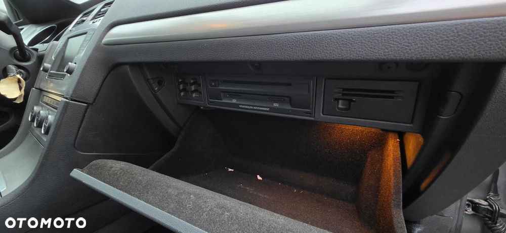 Volkswagen Golf - 11