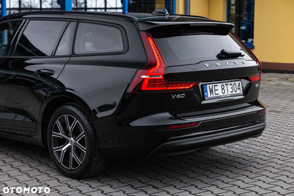 Volvo V60 B3 B Essential - 8
