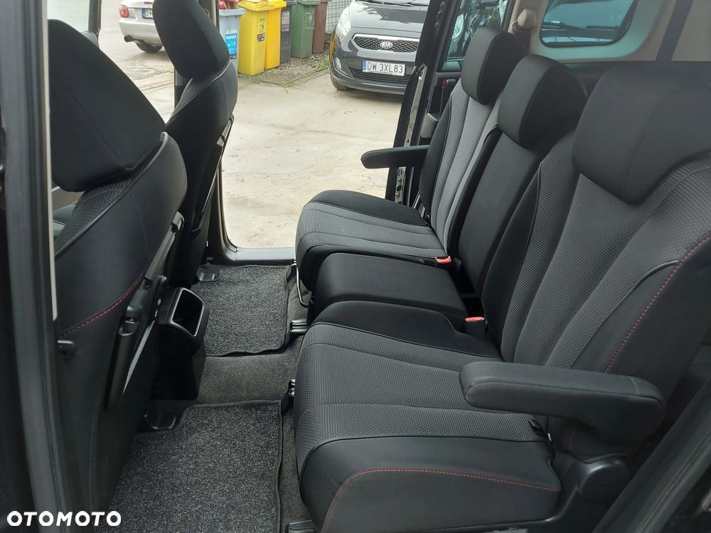 Mazda 5 2.0 MZR-DISI i-stop Business-Line - 22