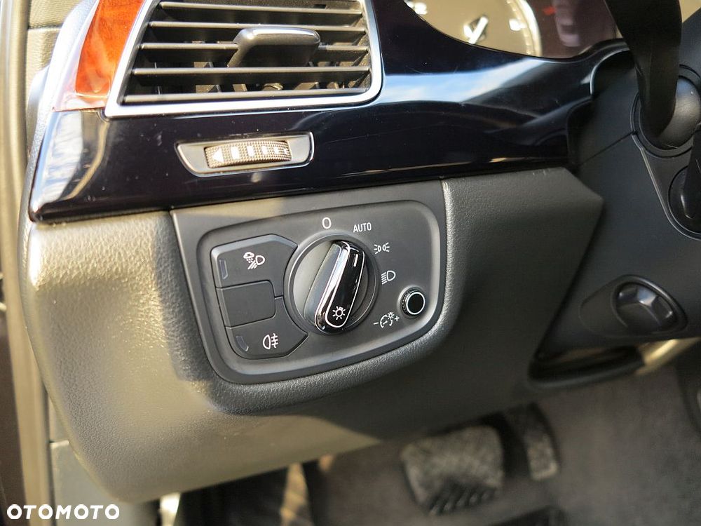 Audi A8 3.0 TDI DPF quattro tiptronic - 15