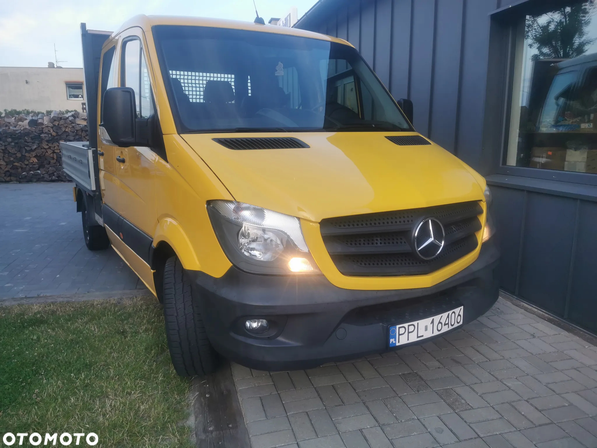 Mercedes-Benz SPRINTER - 4