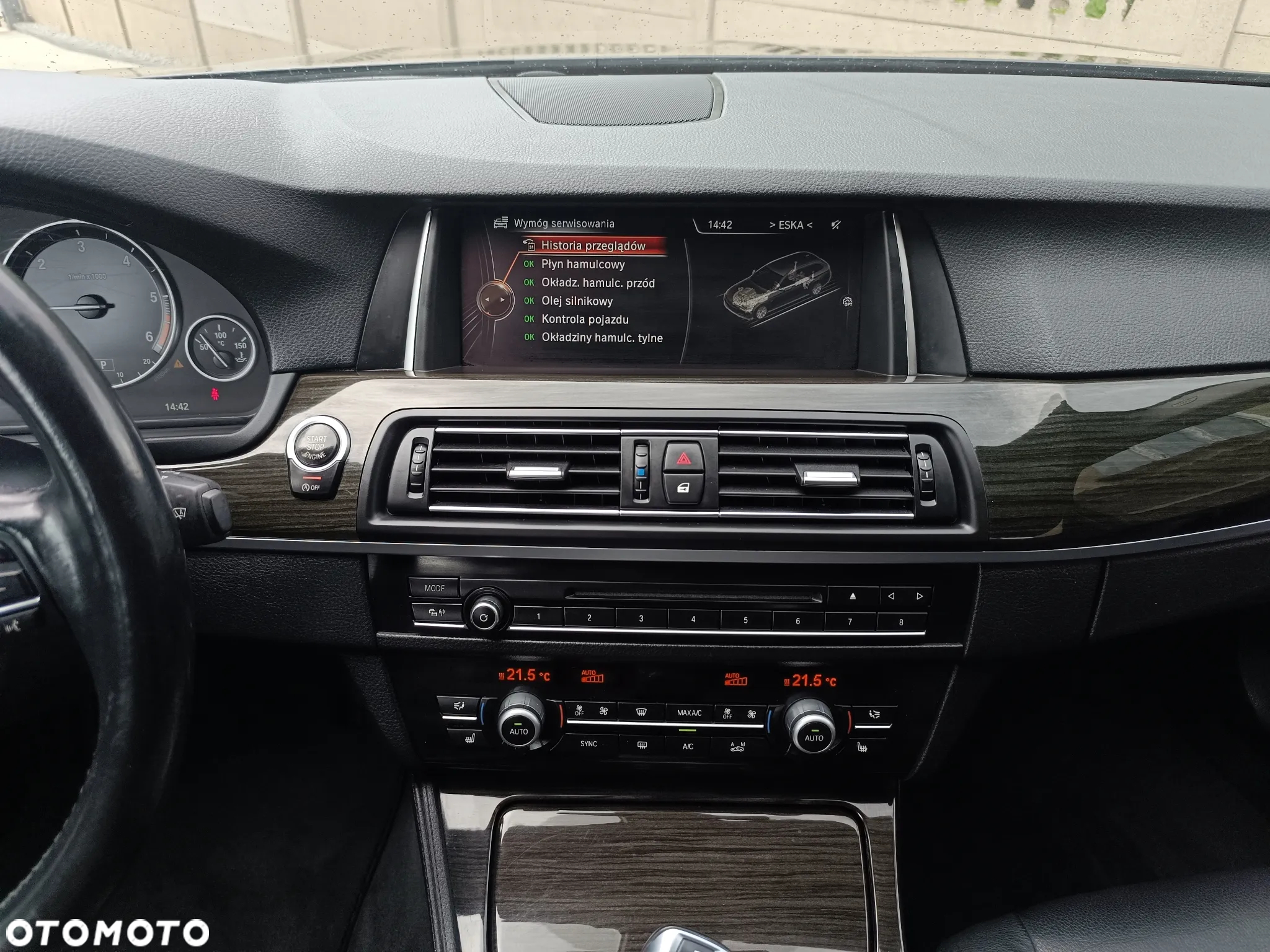 BMW Seria 5 520d xDrive Touring - 17