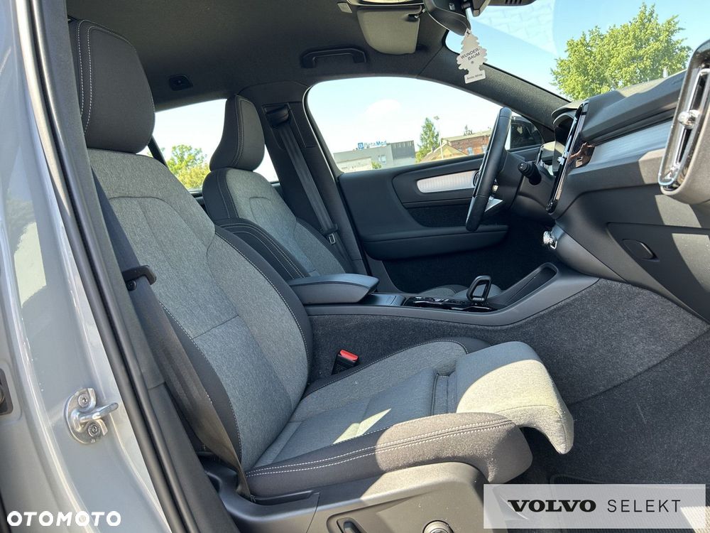 Volvo XC 40 - 23