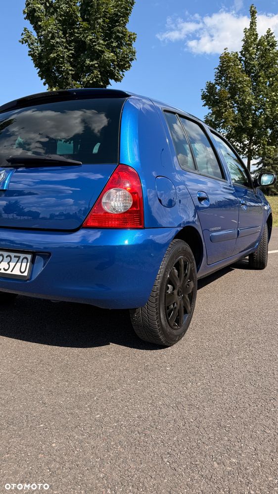 Renault Clio 1.2 16V Campus - 3