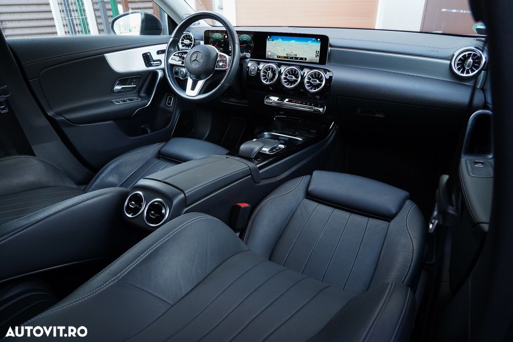 Mercedes-Benz CLA 180 d 7G-DCT Edition 1 - 4