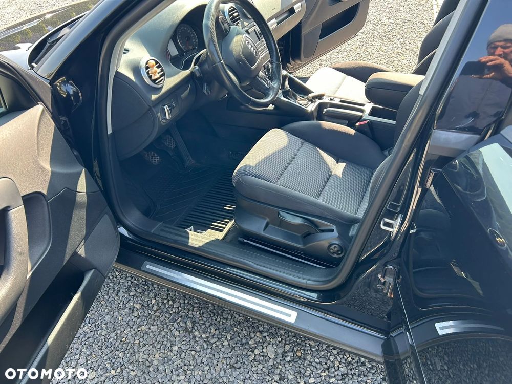 Audi A3 Sportback 2.0 TDI DPF Attraction - 23