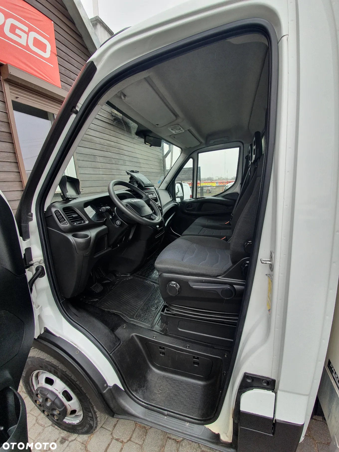 Iveco DAILY - 12