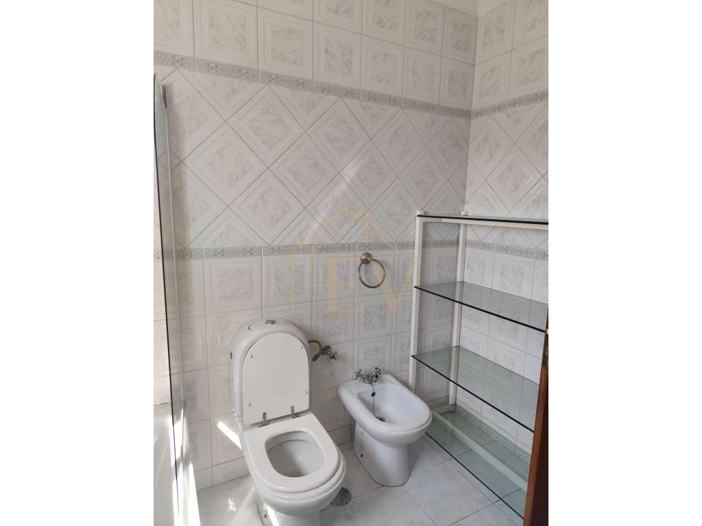 Andar de Moradia T2 | S. João de Ponte - Grande imagem: 5/14