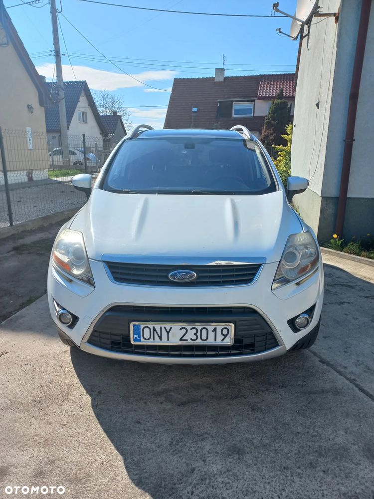 Ford Kuga - 1