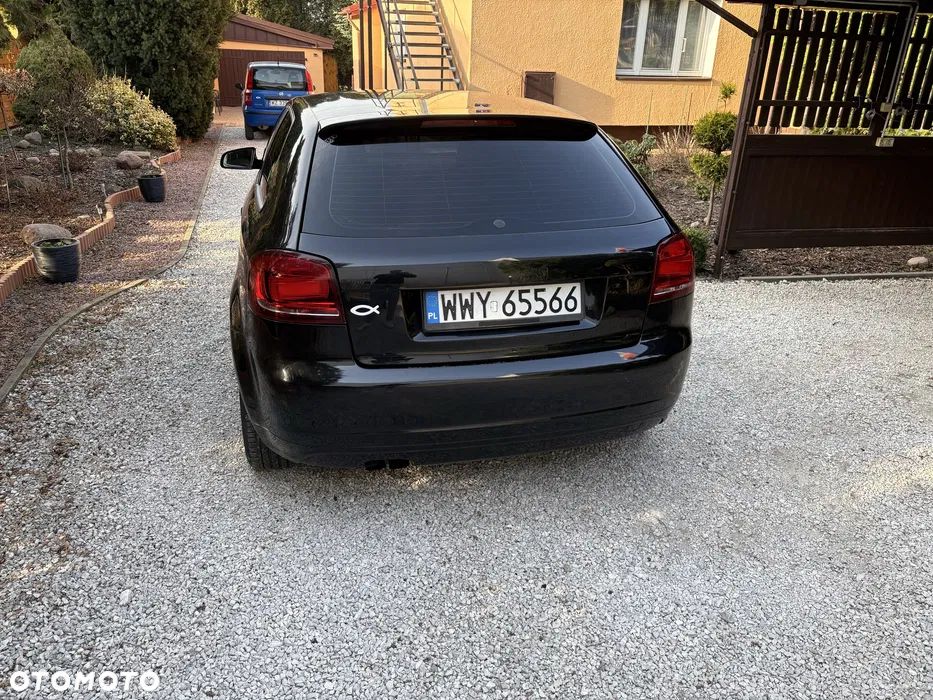 Audi A3 Sportback - 6