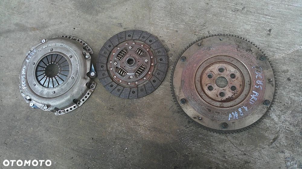 FORD FOCUS MK2 LIFT  1.8 16V SPRZĘGŁO DOCISK KOŁO ZAMACHOWE - 1