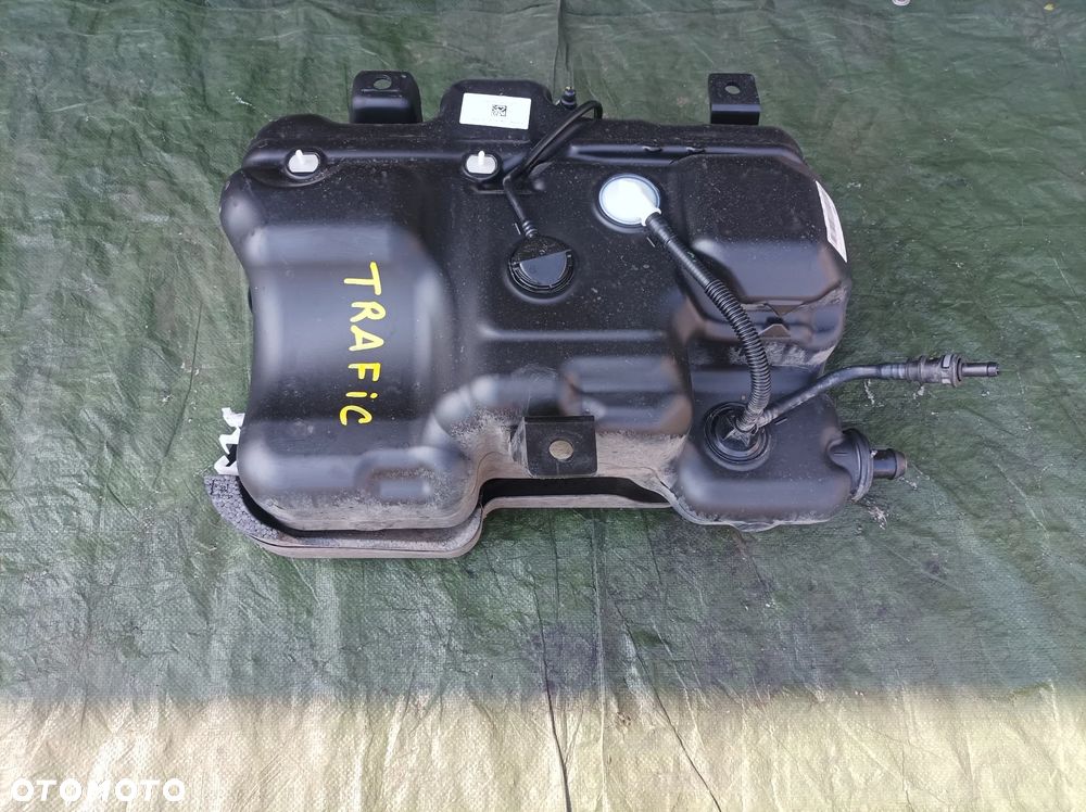 Renault Trafic III 1,6 DCI zbiornik AdBlue 93458907 - 2