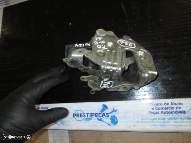 Fecho REF0796 MERCEDES W124 1991 FD MANUAL - 2
