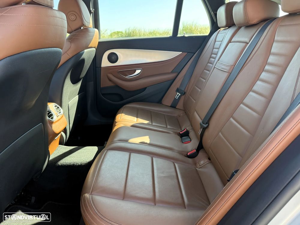Mercedes-Benz E 220 d AMG - 43