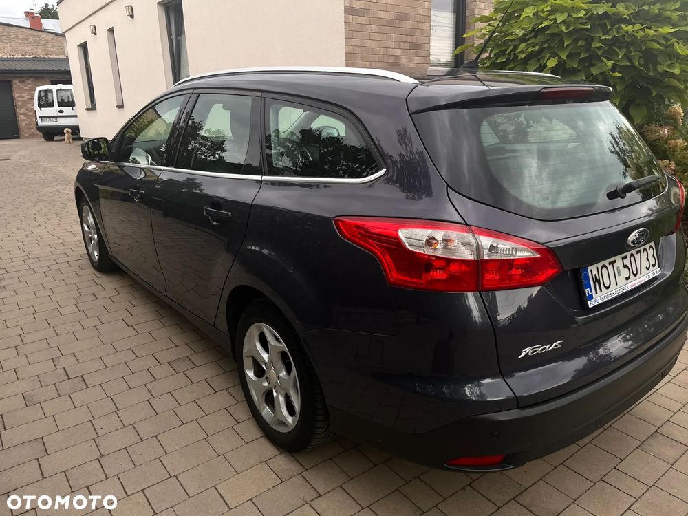 Ford Focus - 11