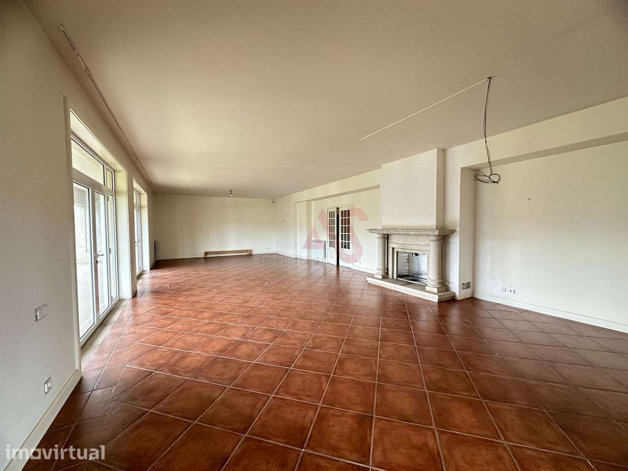 Moradia T3 de LUXO para Arrendamento a 800 metros do centro de Vizela - Grande imagem: 5/34