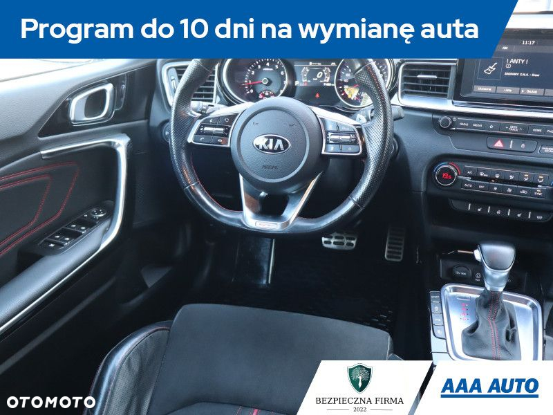 Kia ProCeed - 8