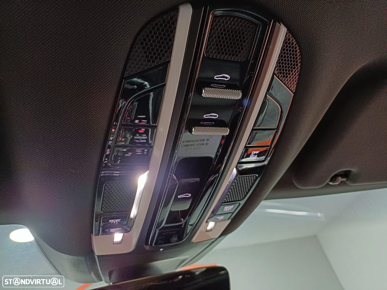 Porsche Panamera - 27
