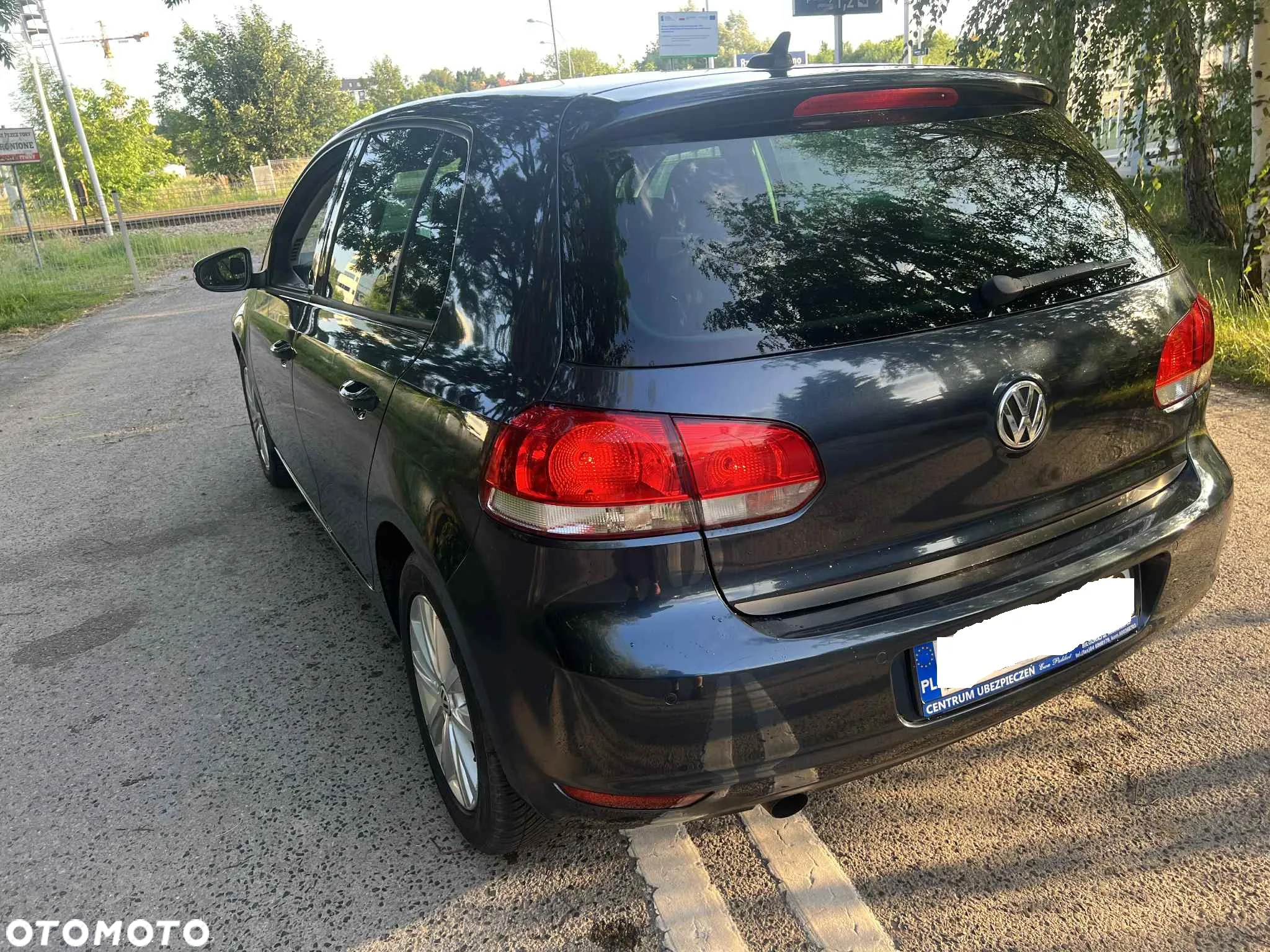 Volkswagen Golf VI 1.6 TDI BlueMot Trendline - 5