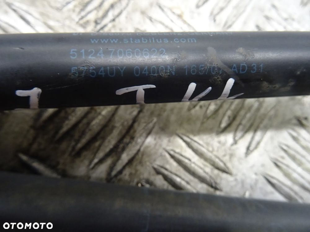 BMW E87 04-07 2.0B SIŁOWNIK KLAPY BAGAŻNIKA TYŁ TYLNEJ 51247060622 - 4
