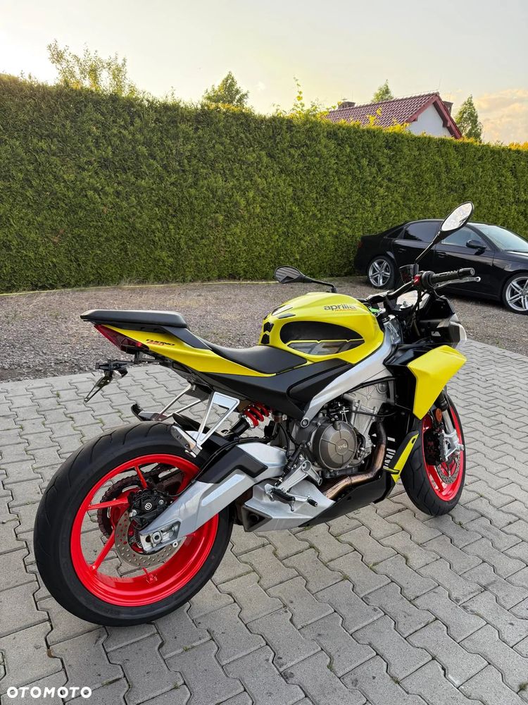 Aprilia Tuono - 7