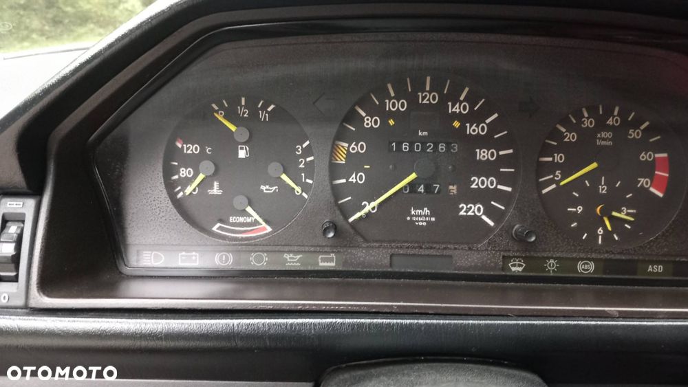 Mercedes-Benz W124 (1984-1993) - 9