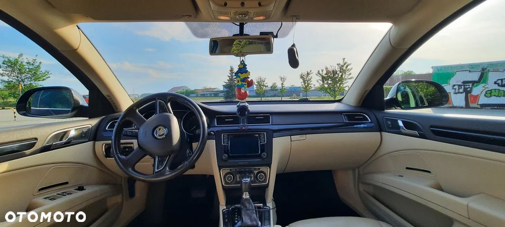 Skoda Superb 2.0 TDI L&K DSG - 7