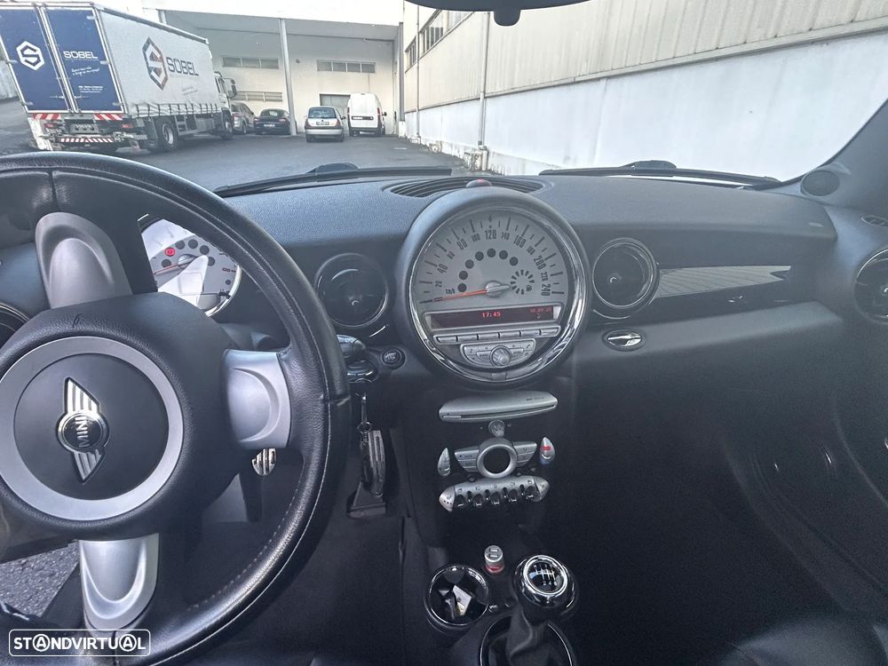 MINI 3 Portas Cooper S - 13