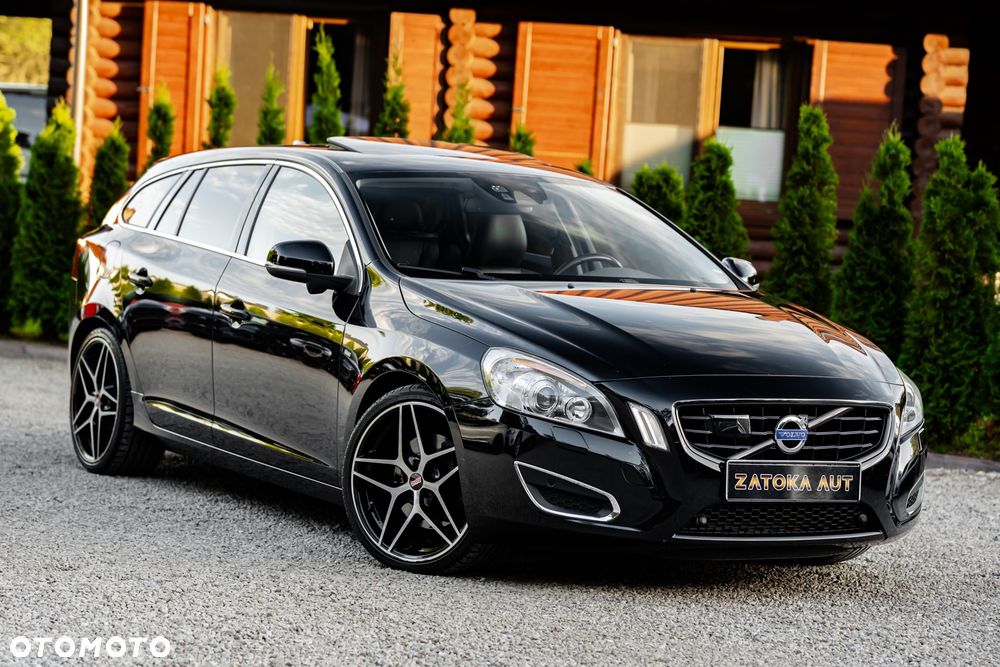 Volvo V60 T6 AWD Geartronic Summum - 5