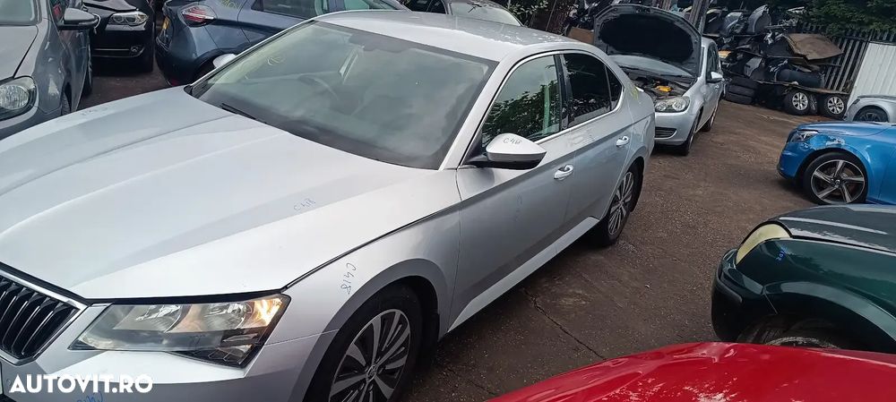 Dezmembrari / Dezmembrez Skoda Superb III (3V3) [Fabr 2015-prezent] 1.6 TDI DCZA cutie viteze manuala cod culoare LA7W - 2