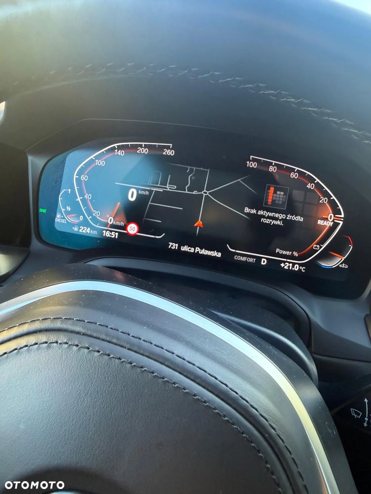 BMW Seria 3 320d mHEV - 18