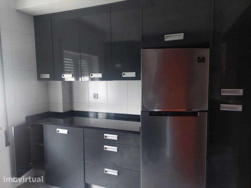 Apartamento T3 Arrendado – Oportunidade de Investimento - Grande imagem: 3/11