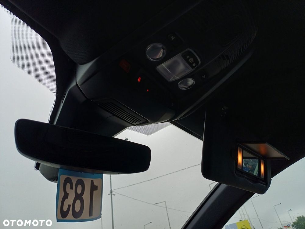 Peugeot 3008 1.6 PureTech GT S&S EAT8 - 26