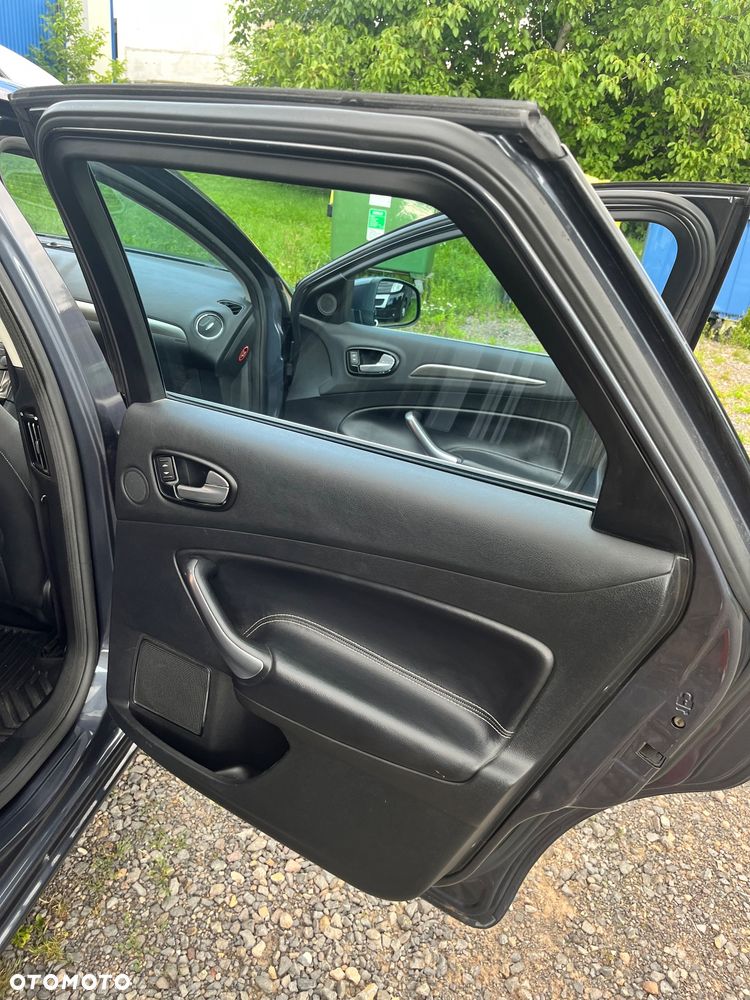 Ford Mondeo 2.0 TDCi Titanium X - 18