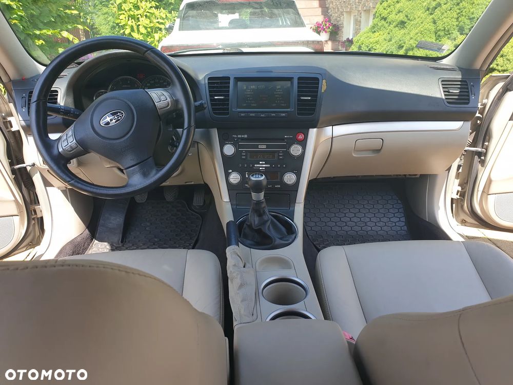 Subaru Outback 2.0D RC NAV - 5