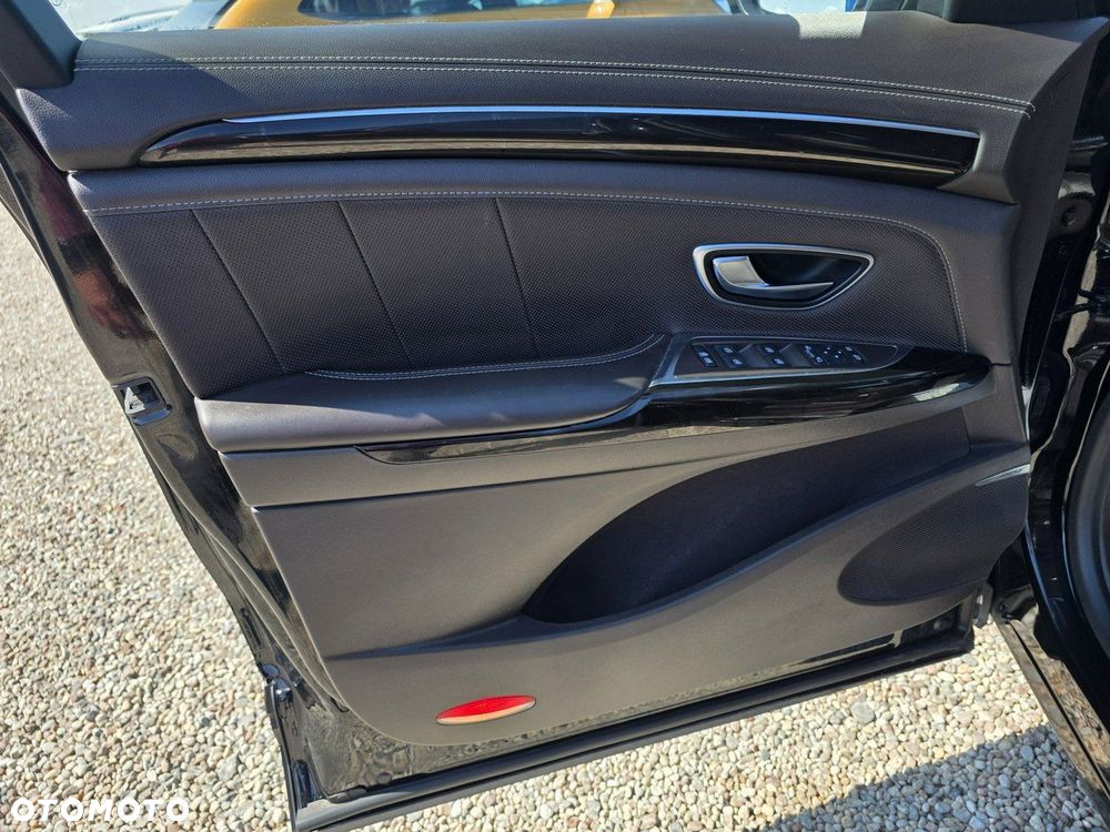 Renault Espace 1.6 dCi Energy Initiale Paris EDC 7os - 18